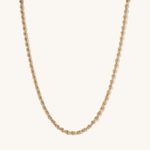 Mejuri Double Twist Rope Chain in Gold 18K Gold Vermiel 18 Inches